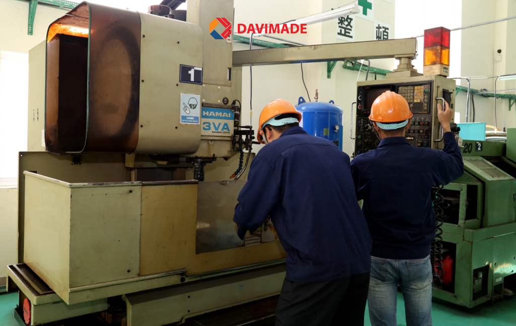 Công việc kiểm tra máy Xuất khẩu lao động Nhật Bản tp. HCM Công việc kiểm tra máy Xuất khẩu lao động Nhật Bản tp. HCM
